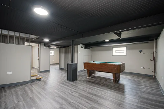 $3,500 | 5533 South Menard Avenue, Chicago, IL 60638