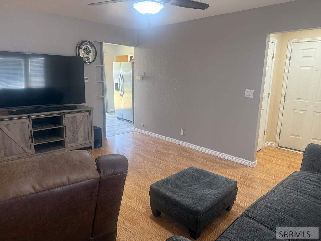 923 Howard Avenue Pocatello, ID 83201 - Photo 7 of 18