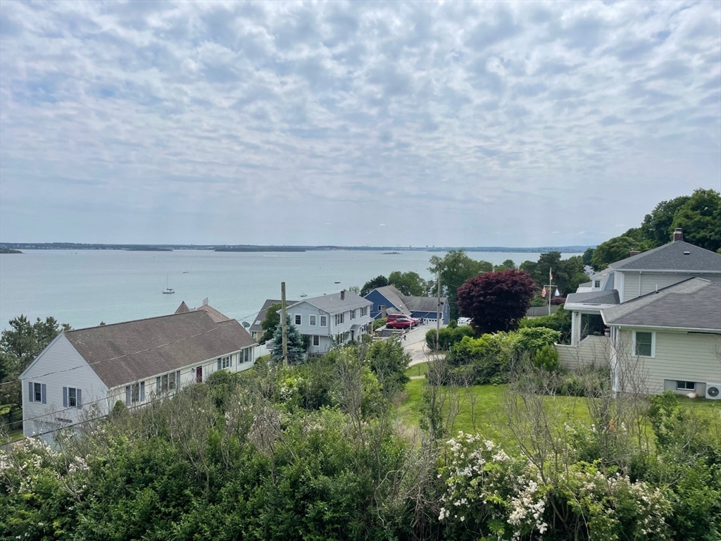 8 Douglas Avenue Hull, MA 02045 - Photo 3 of 37