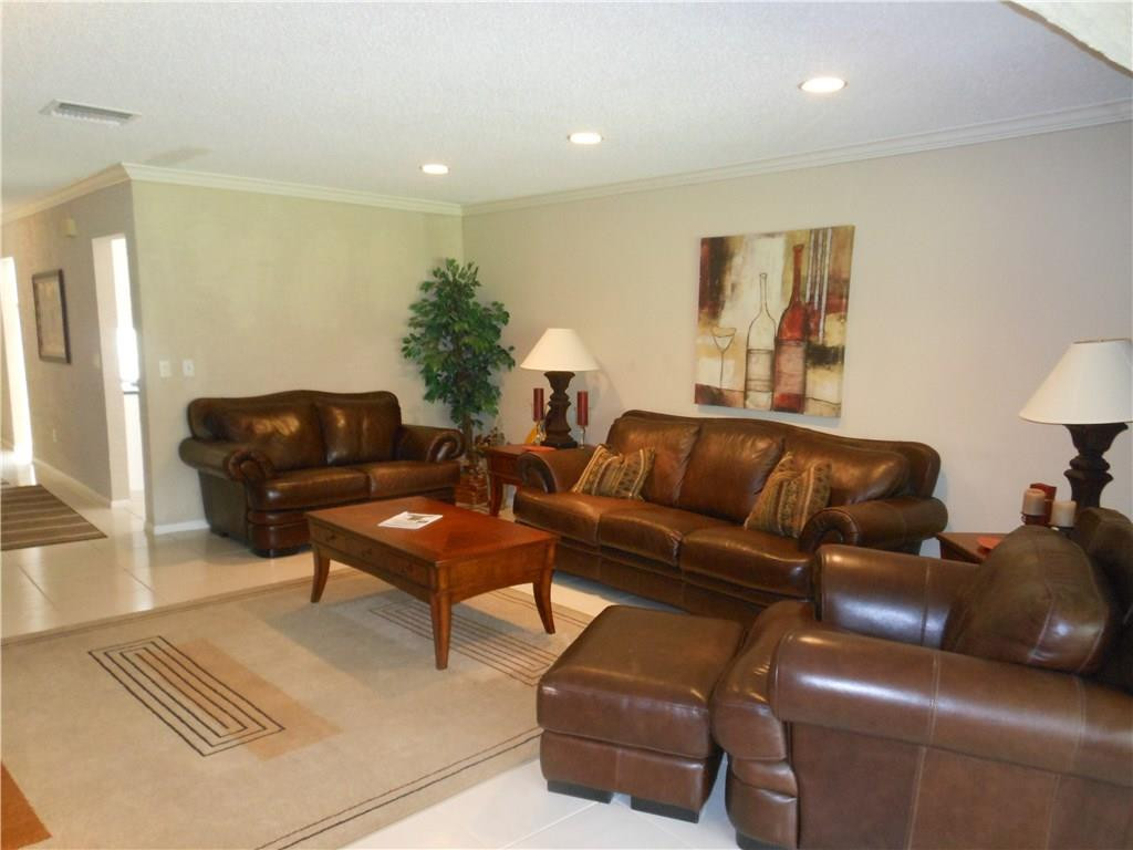 21209 Lago Circle, Unit D Boca Raton, FL 33433 - Photo 6 of 18 Photo 6