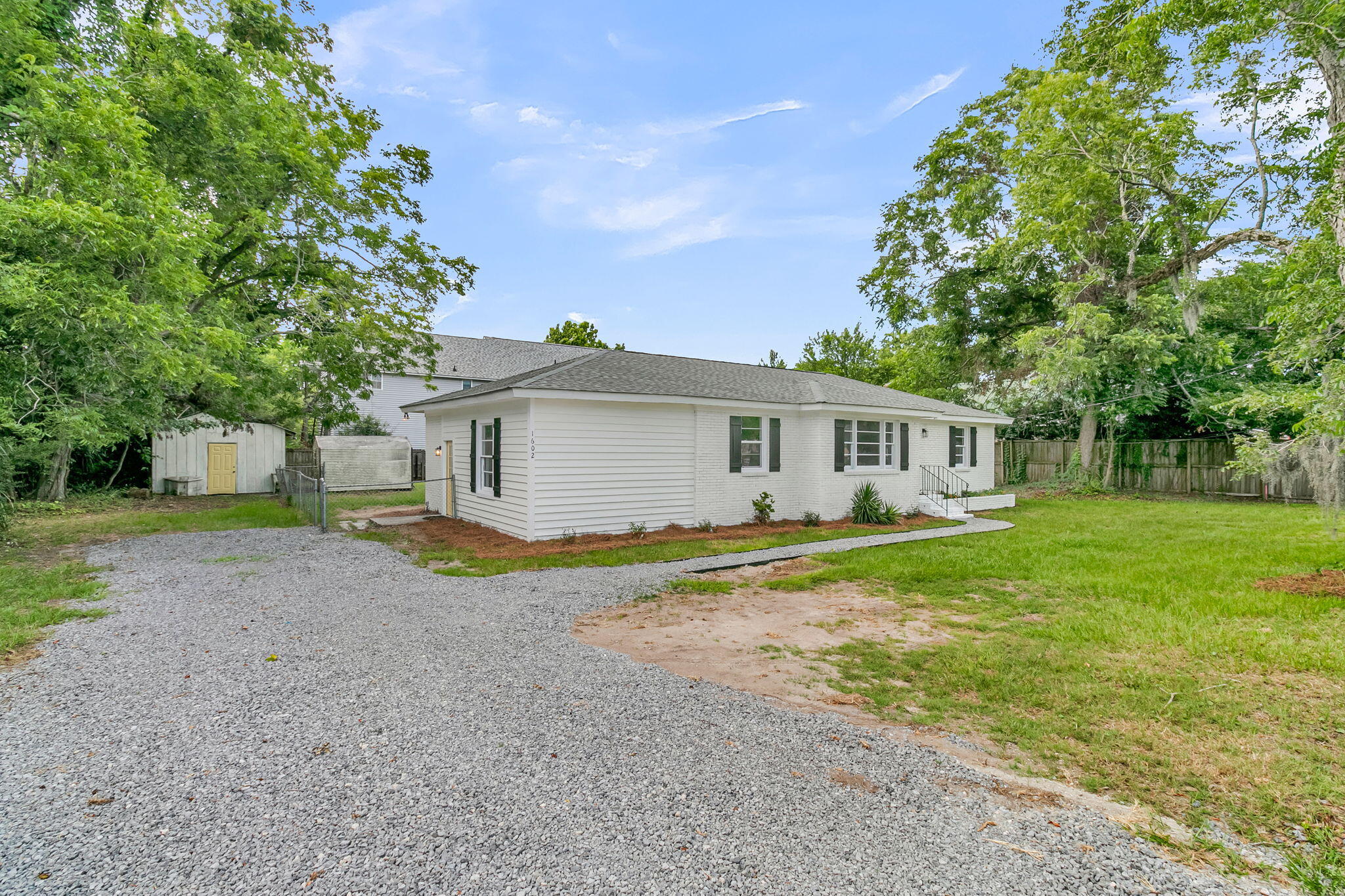 1602 Rifle Range Road Mount Pleasant, SC 29464 - Photo 42 of 47