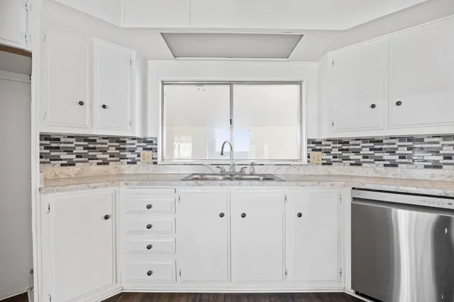 $69,000 | 5505 West Tulare Avenue, Visalia, CA 93277