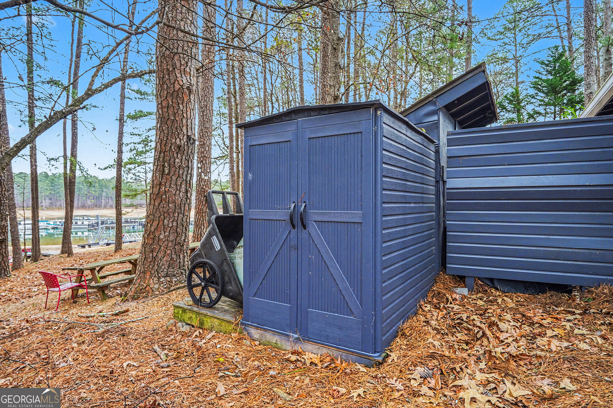 5400 Kings Camp Road Southeast, Unit B22 Acworth, GA 30102 - Photo 19 of 21 a view of a house with a yard