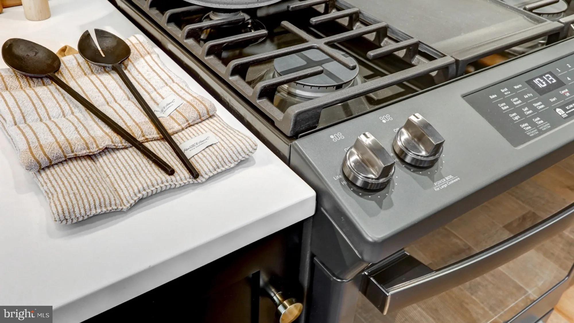 108 Flora Boulevard Lebanon, PA 17042 - Photo 13 of 44 a close up of a stove top oven