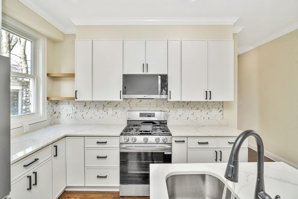 21 Marcella Street Boston, MA 02119 - Photo 7 of 22