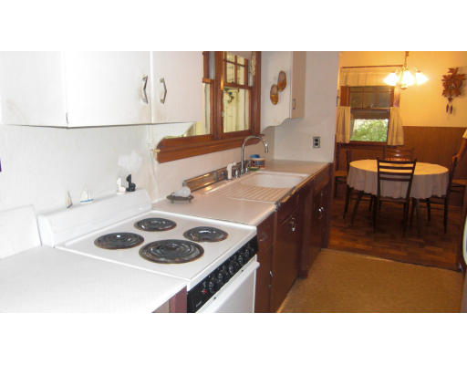 27 Fairmeadow Road Wilmington, MA 01887 - Photo 6 of 14 Gallery Image 6