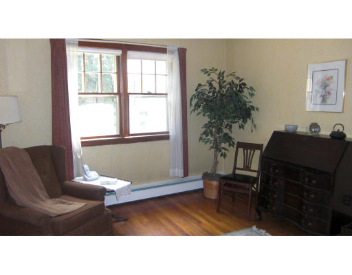 27 Fairmeadow Road Wilmington, MA 01887 - Photo 10 of 14 Gallery Image 10