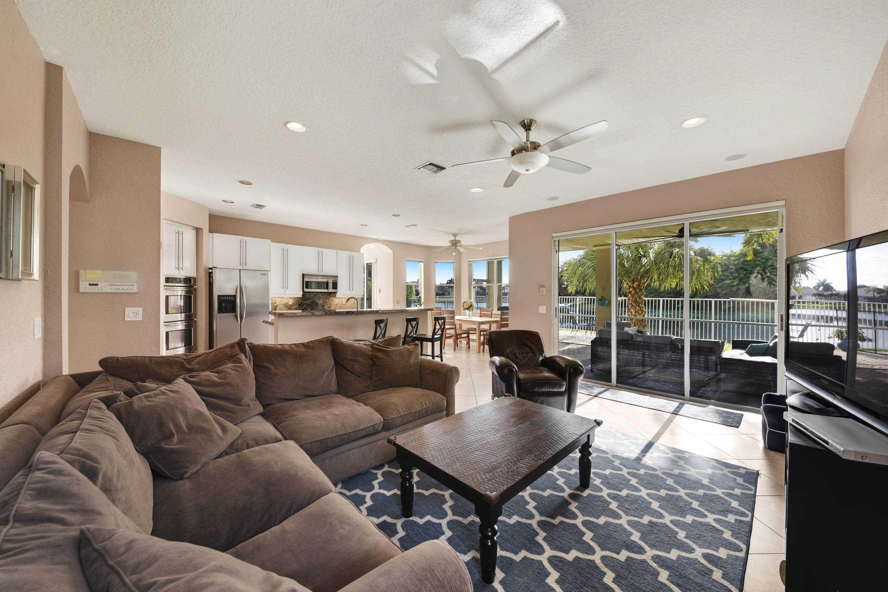 11205 Sea Grass Circle Boca Raton, FL 33498 - Photo 14 of 32 FAMILY ROOM