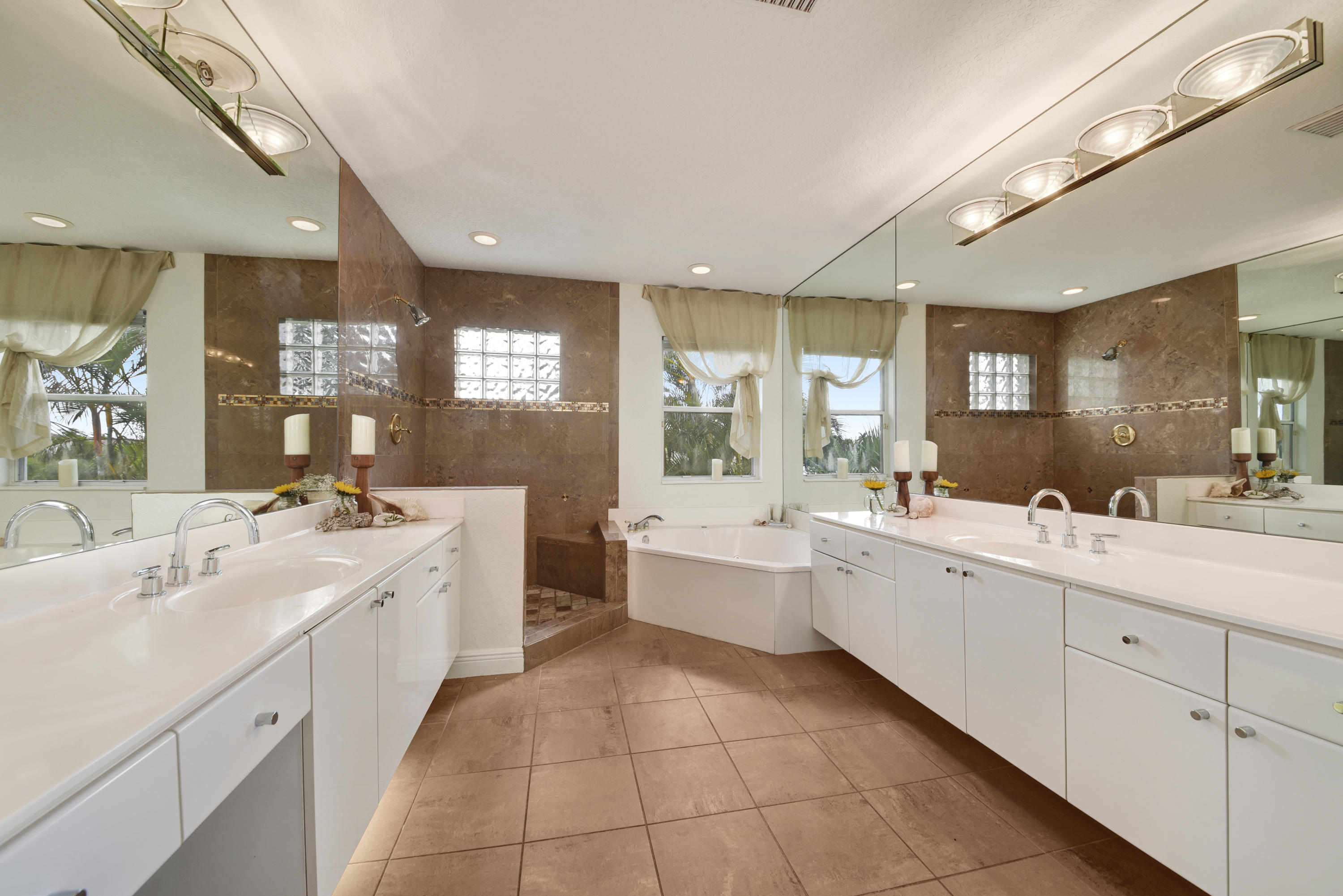 11205 Sea Grass Circle Boca Raton, FL 33498 - Photo 24 of 32 MASTER BATHROOM