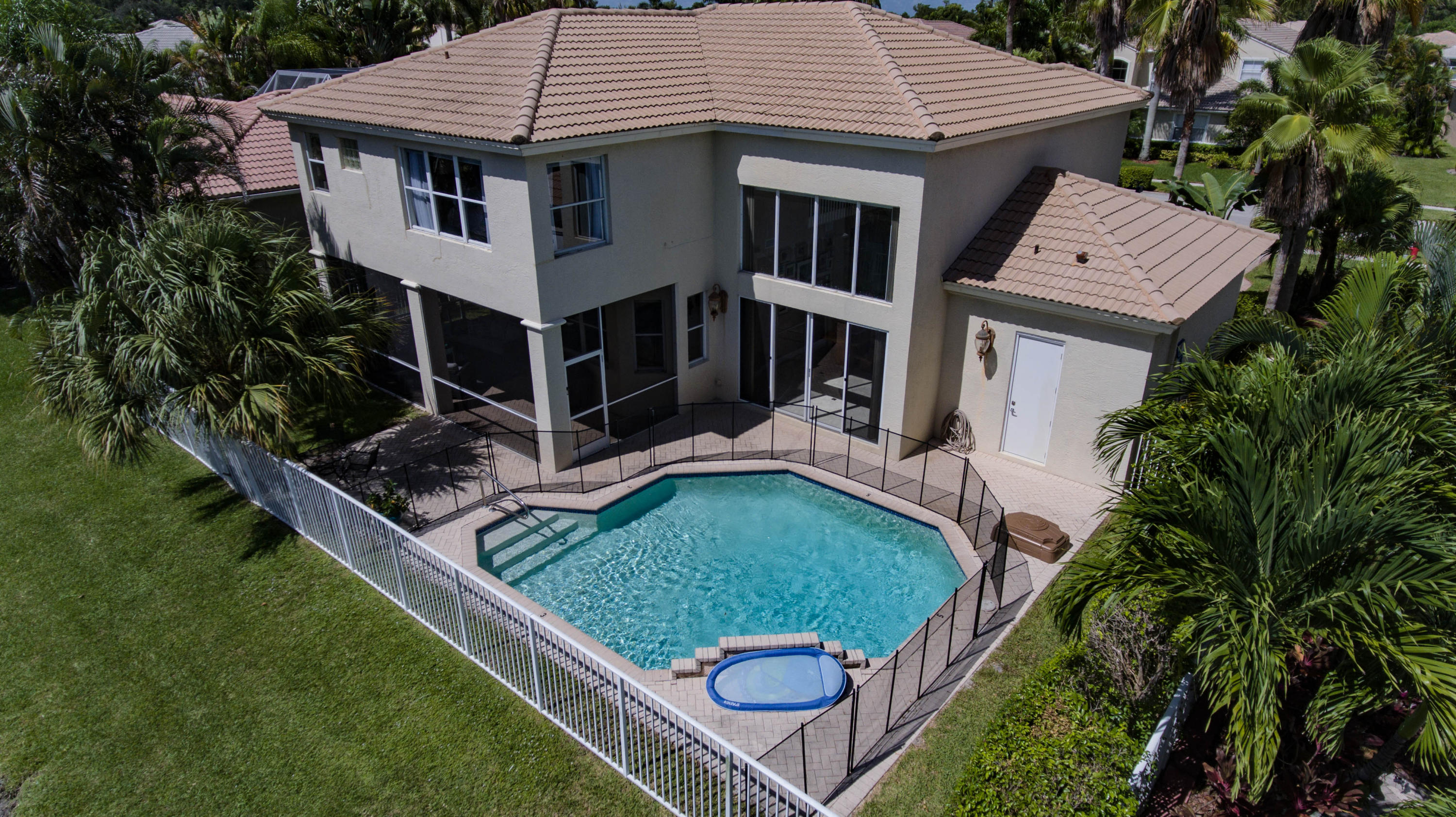 11205 Sea Grass Circle Boca Raton, FL 33498 - Photo 4 of 32 BACK