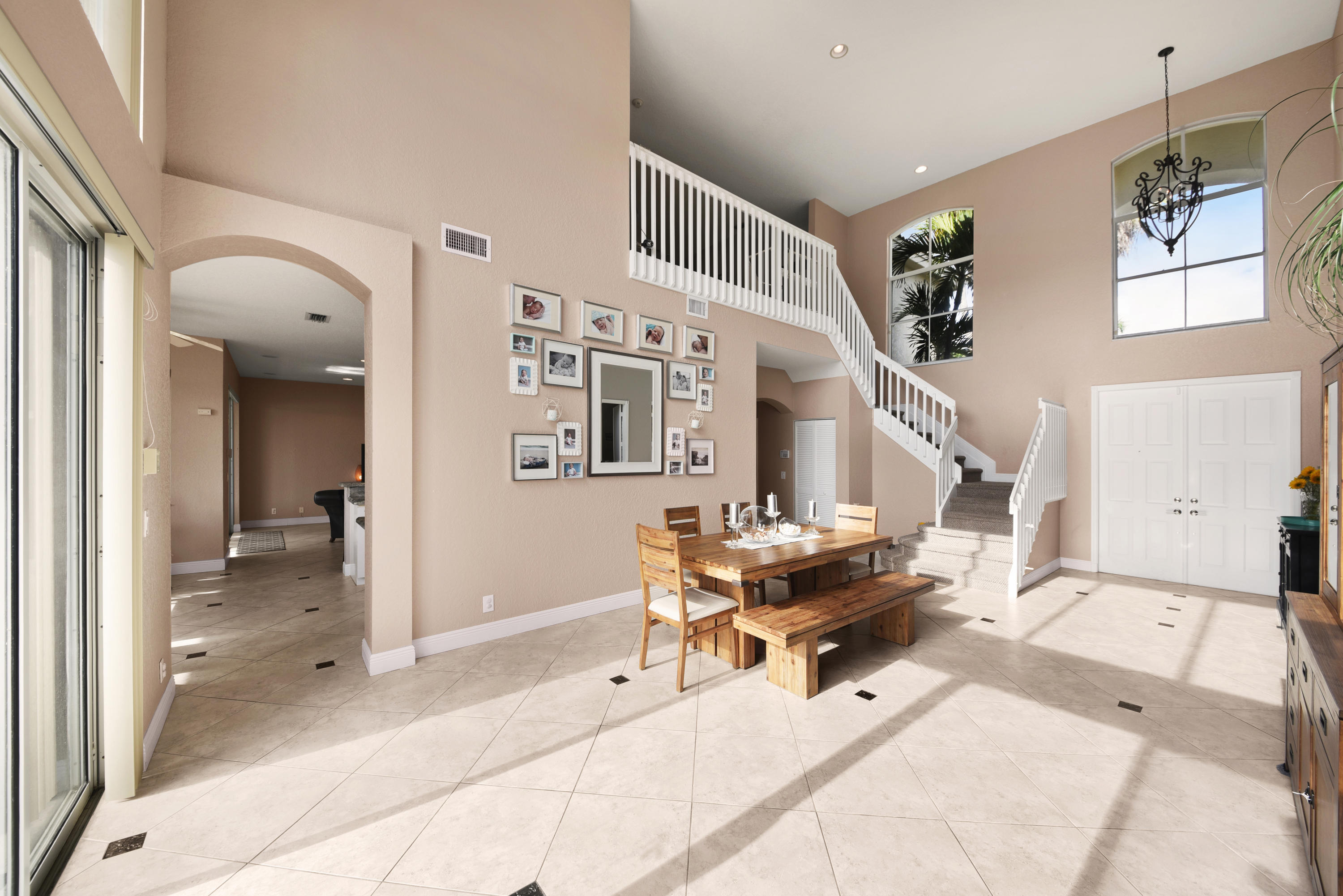11205 Sea Grass Circle Boca Raton, FL 33498 - Photo 10 of 32 LIVING ROOM