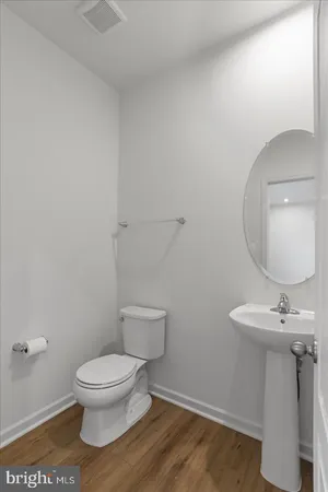 $2,300 | 21 Stafford Place, Falling Waters, WV 25419