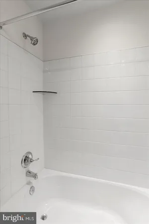 $2,300 | 21 Stafford Place, Falling Waters, WV 25419
