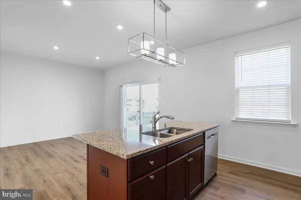 $2,300 | 21 Stafford Place, Falling Waters, WV 25419