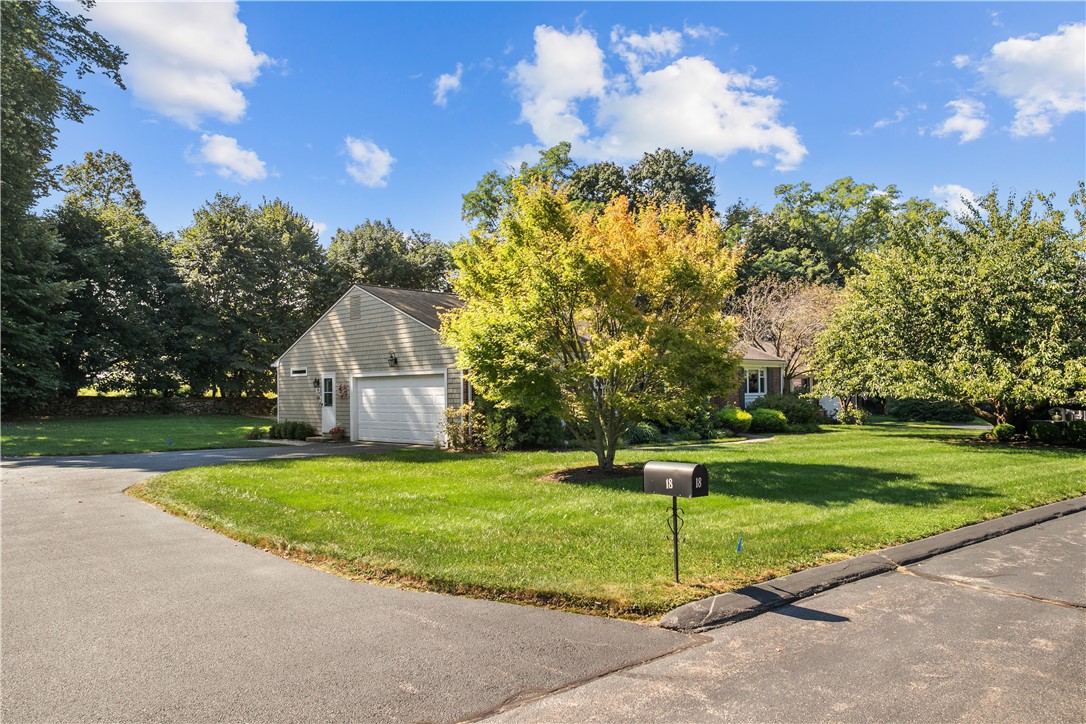 18 Hanley Farm Road, Unit 18 Warren, RI 02885 - Photo 4 of 49