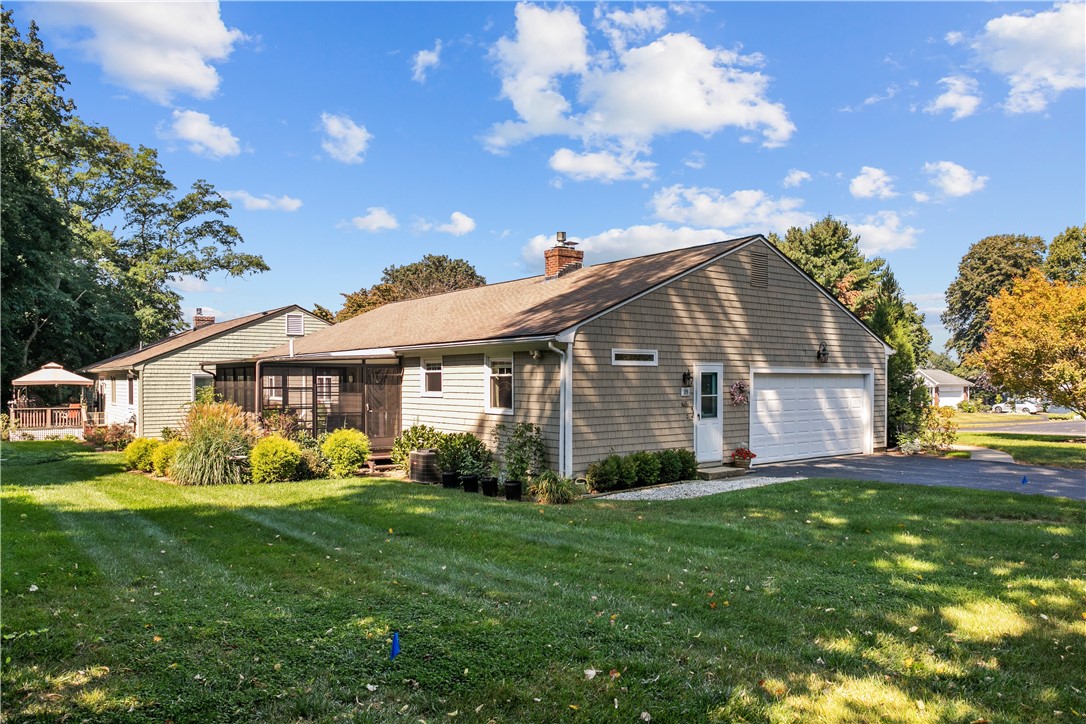 18 Hanley Farm Road, Unit 18 Warren, RI 02885 - Photo 6 of 49