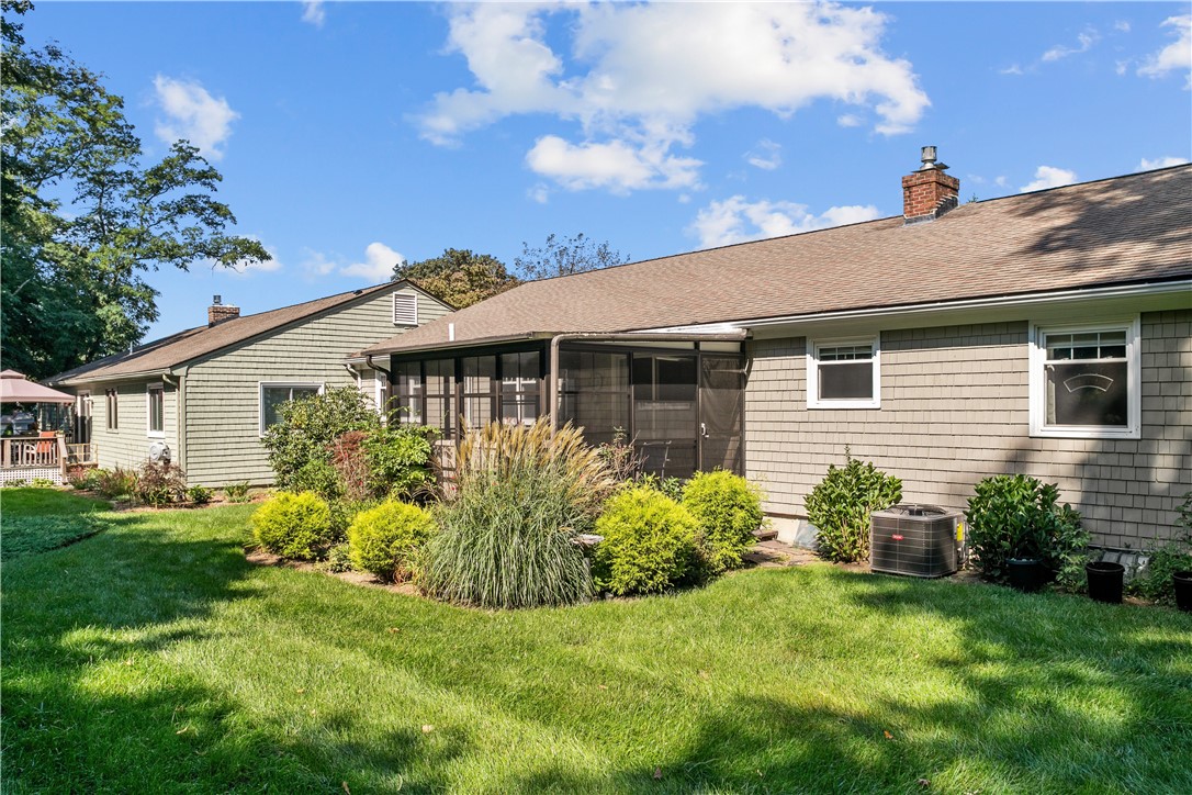 18 Hanley Farm Road, Unit 18 Warren, RI 02885 - Photo 7 of 49