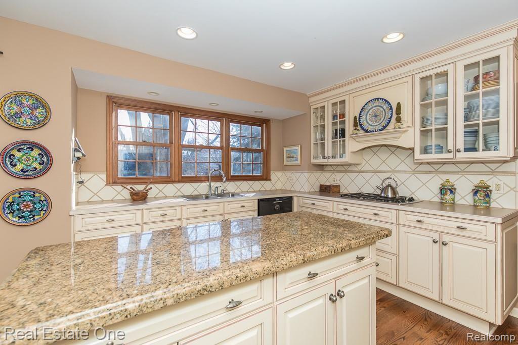 2601 Winter Park Road Rochester Hills, MI 48309 - Photo 12 of 48