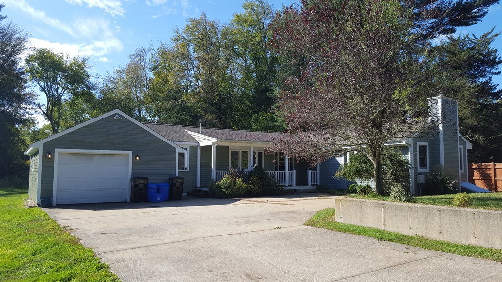 367 Chase Road Dartmouth, MA 02747 - Photo 2 of 15 Gallery Image 2