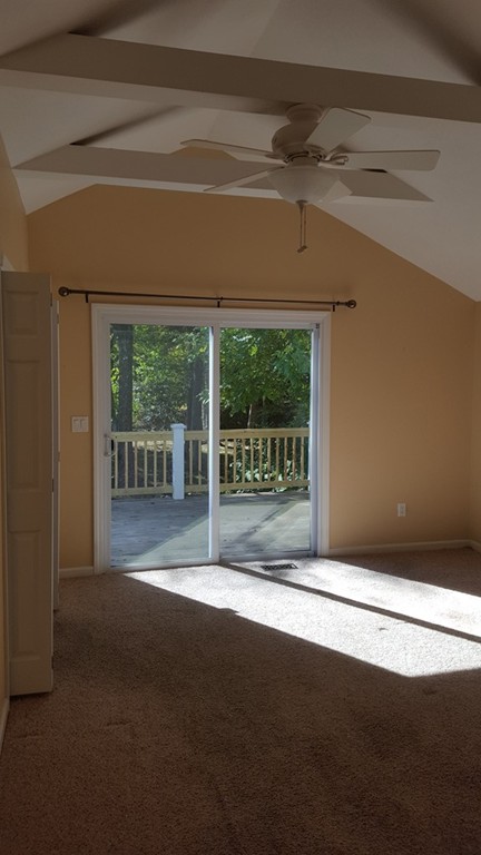 367 Chase Road Dartmouth, MA 02747 - Photo 7 of 15 Gallery Image 7