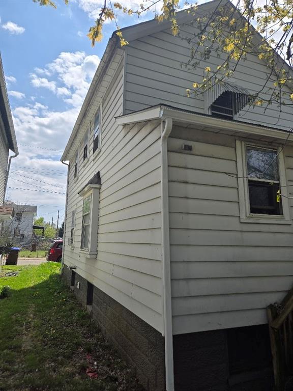 421 North Street Sharon, PA 16146 - Photo 6 of 11