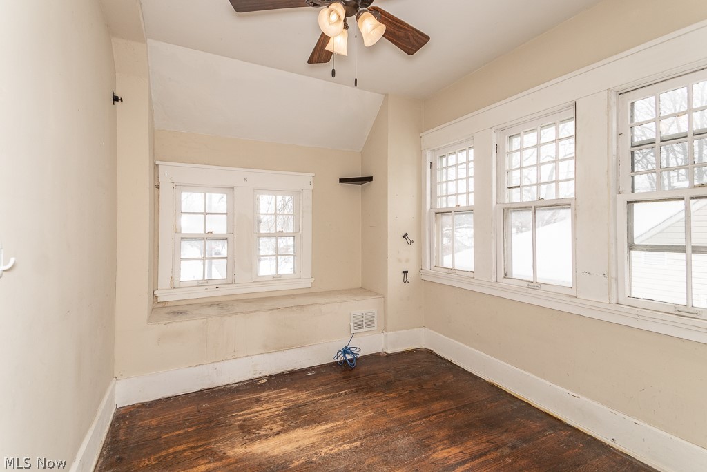 3780 Mayfield Road Cleveland Heights, OH 44121 - Photo 25 of 33