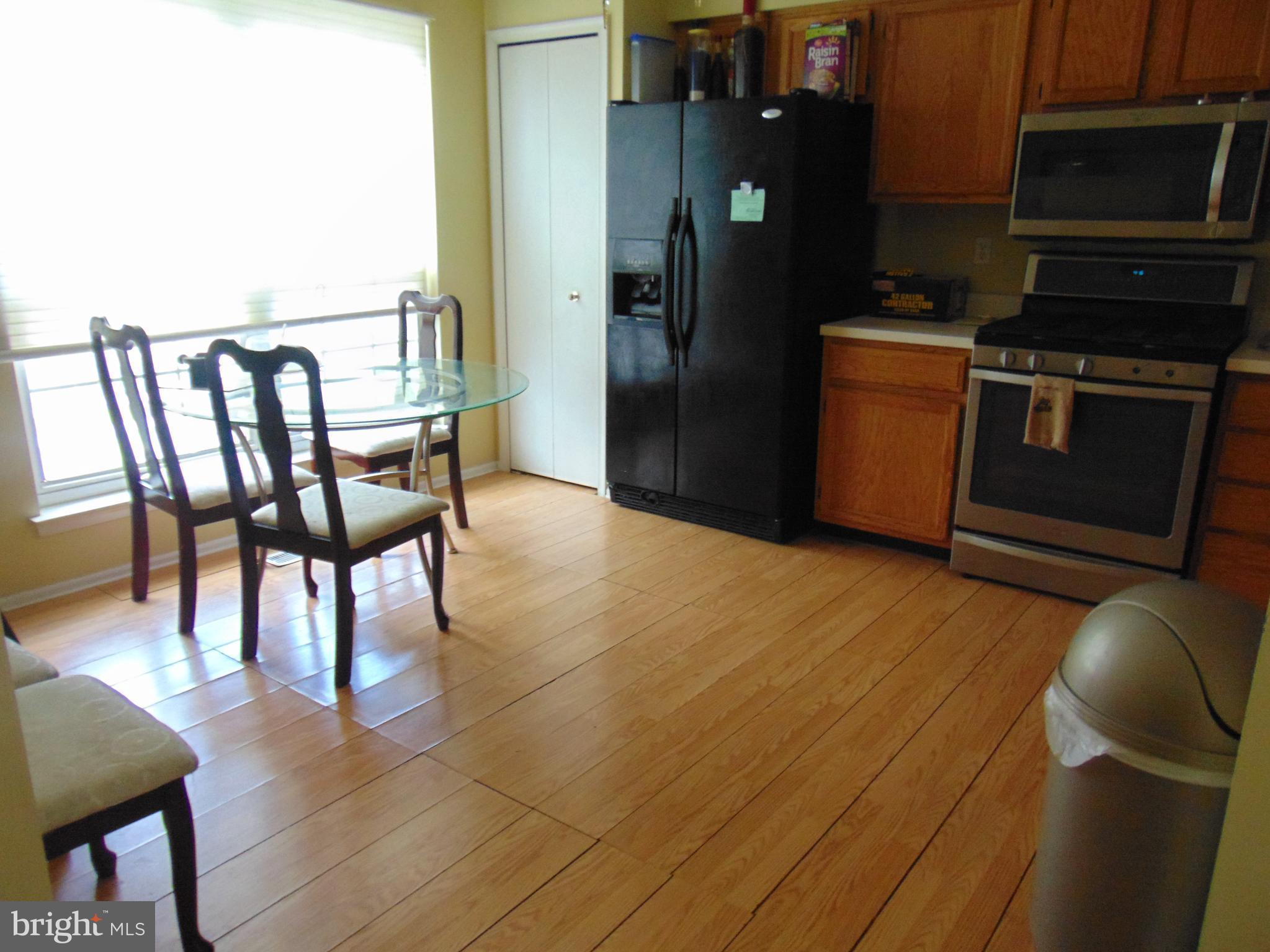 6116 Good Hunters Ride Columbia, MD 21045 - Photo 4 of 15 Kitchen