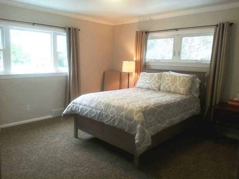 9406 Woodcrest Road Pittsburgh, PA 15237 - Photo 16 of 25 Bedroom. 13 x 12 New carpeting, double closets, faces front of home, nice big windows