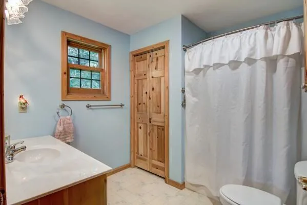 $475,000 | 141 17 3/4 - 18 1/2 Street, Dallas, WI 54733