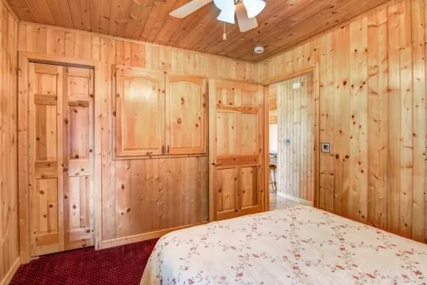 $475,000 | 141 17 3/4 - 18 1/2 Street, Dallas, WI 54733