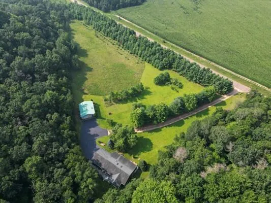 $475,000 | 141 17 3/4 - 18 1/2 Street, Dallas, WI 54733