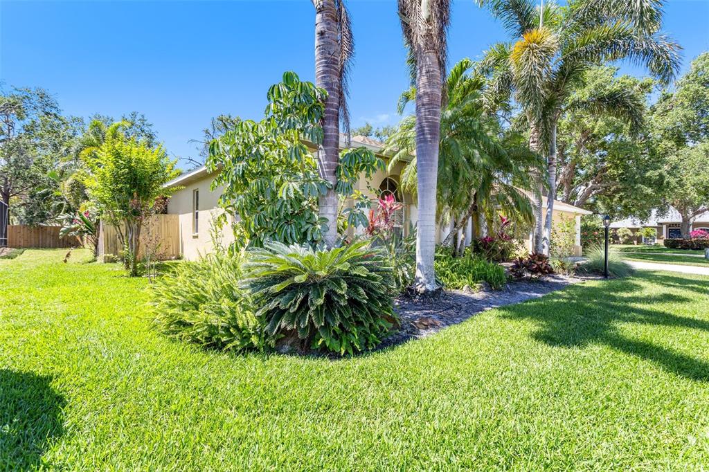 622 Pine Ranch East Road Osprey, FL 34229 - Photo 43 of 45 Gallery Image 43