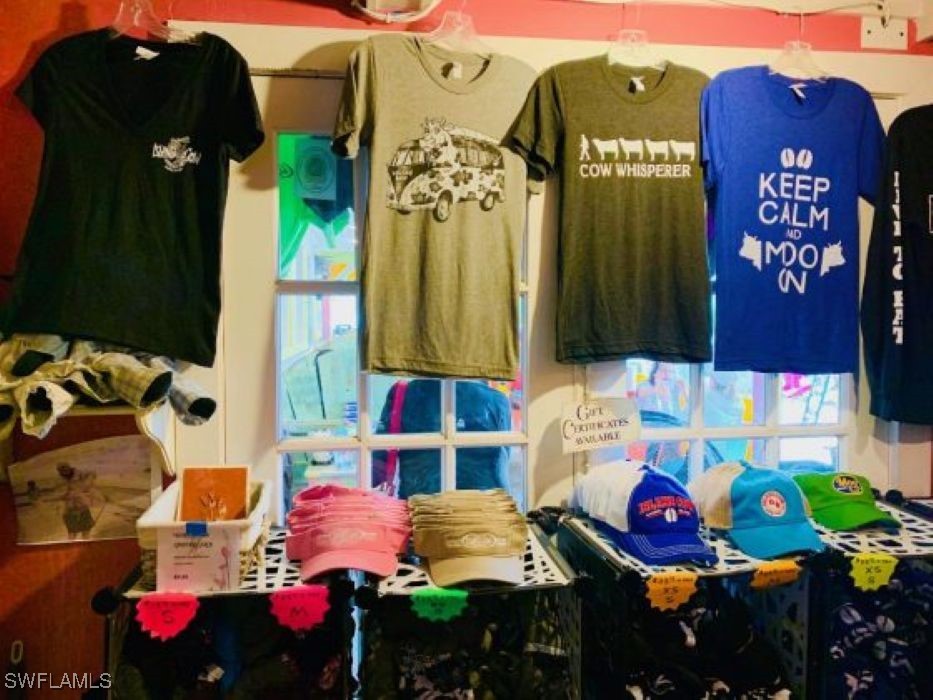 2163-2153 Periwinkle Way Sanibel, FL 33957 - Photo 26 of 37