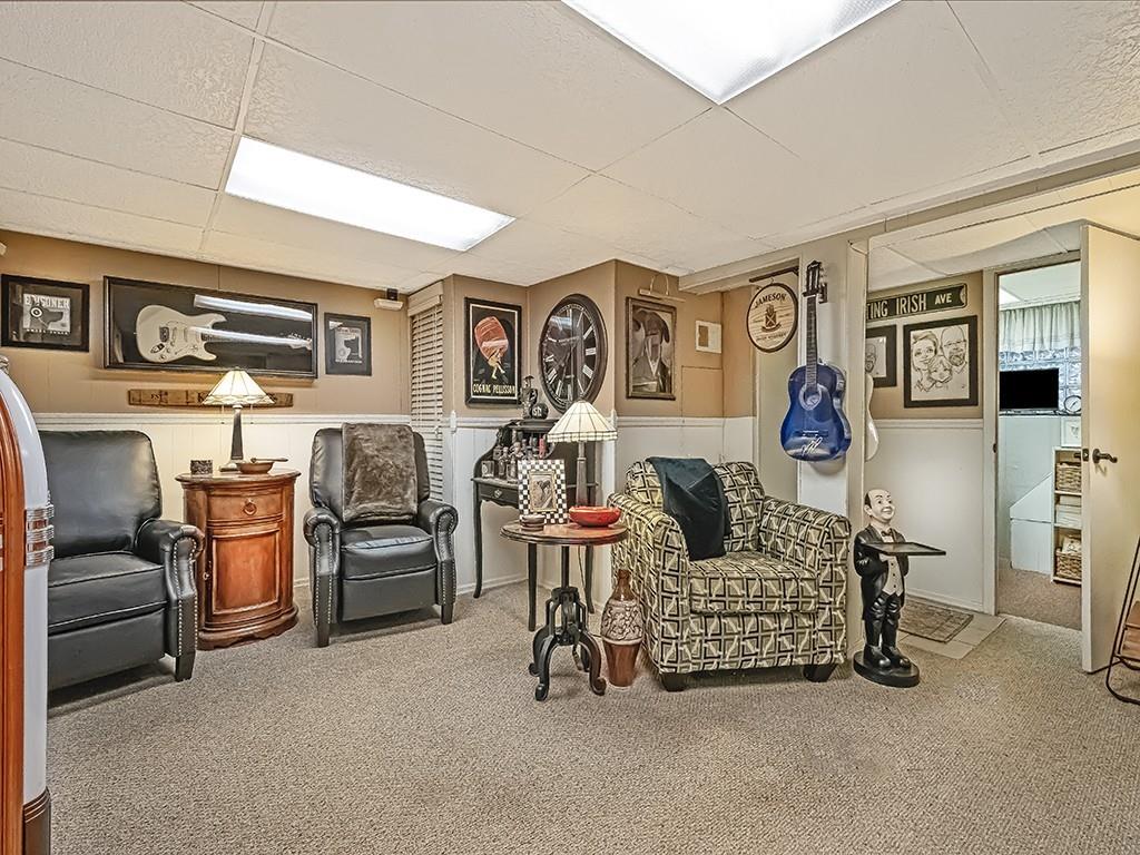 4779 Doyle Road Pittsburgh, PA 15227 - Photo 21 of 27 Gallery Image 21