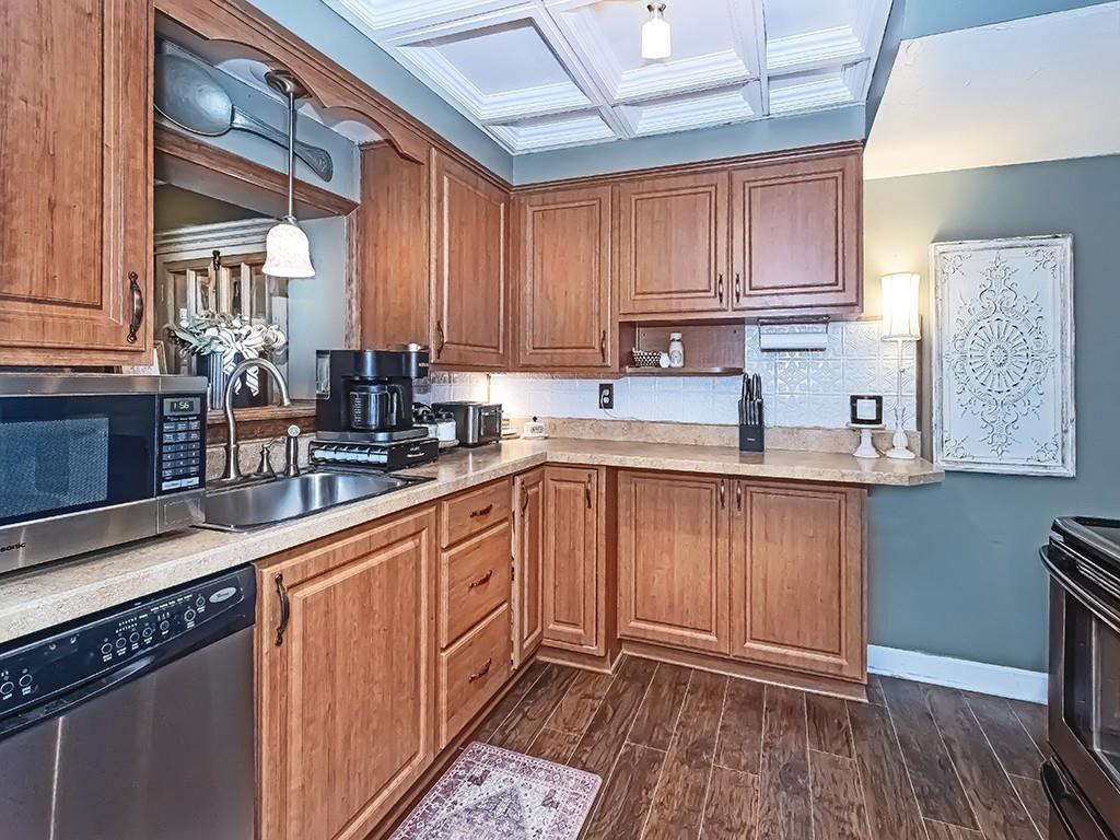 4779 Doyle Road Pittsburgh, PA 15227 - Photo 10 of 27 Gallery Image 10