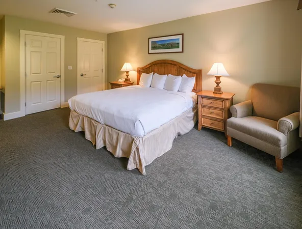 $200,000 | 625-627 Jackson Gore Adams House, Unit 625/627 Q3, Ludlow, VT 05149