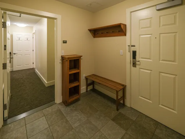 $210,000 | 625-627 Jackson Gore Adams House, Unit 625/627 Q3, Ludlow, VT 05149