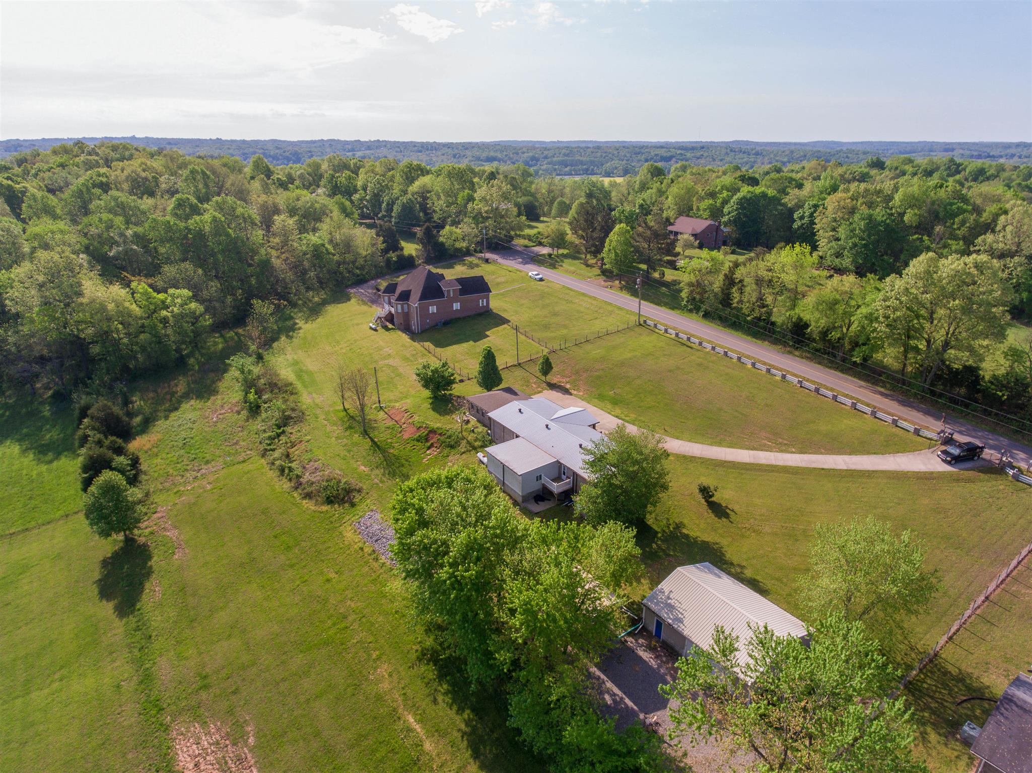 1365 Haynes Road Woodlawn, TN 37191 - Photo 2 of 27 Gallery Image 2