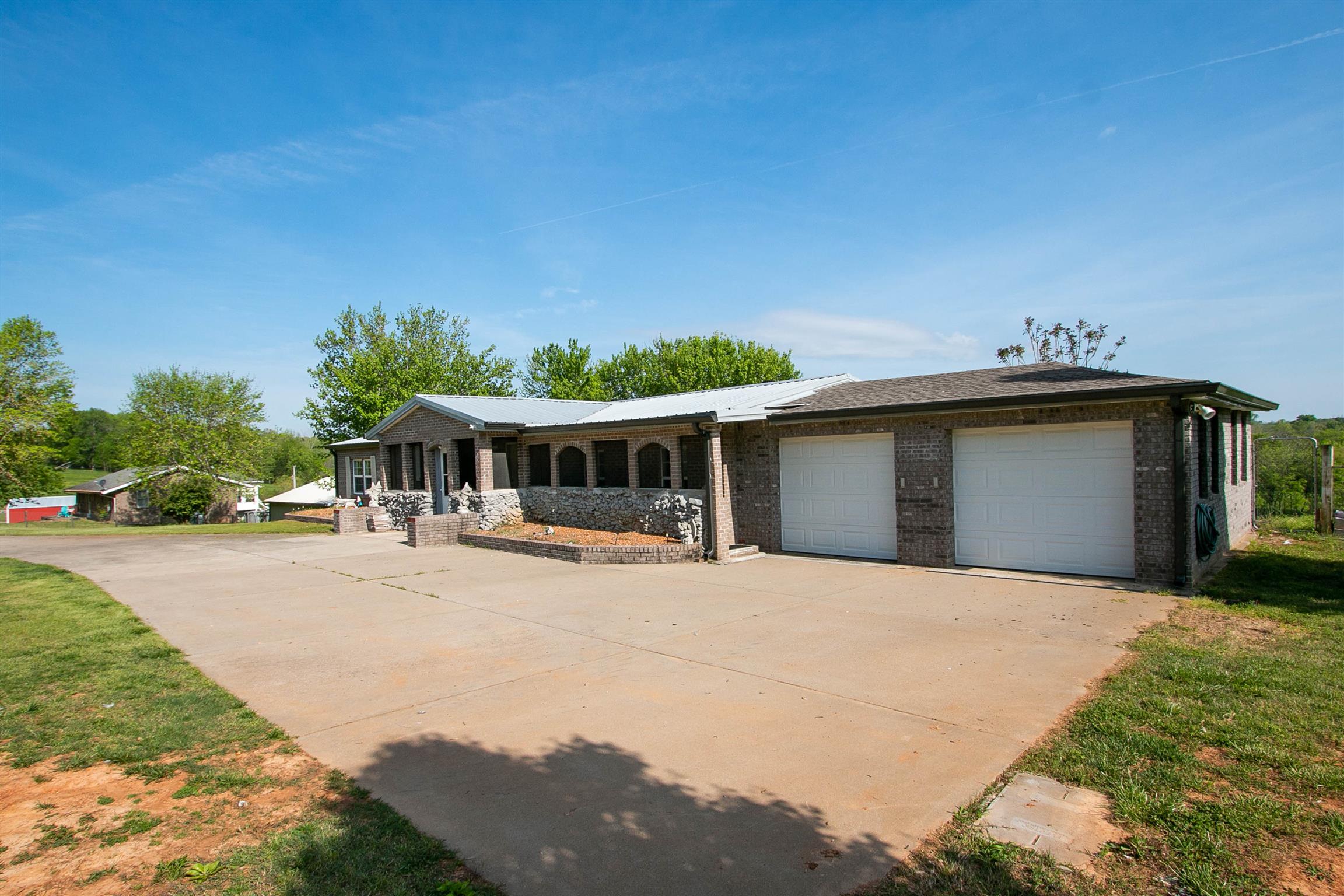 1365 Haynes Road Woodlawn, TN 37191 - Photo 7 of 27 Gallery Image 7