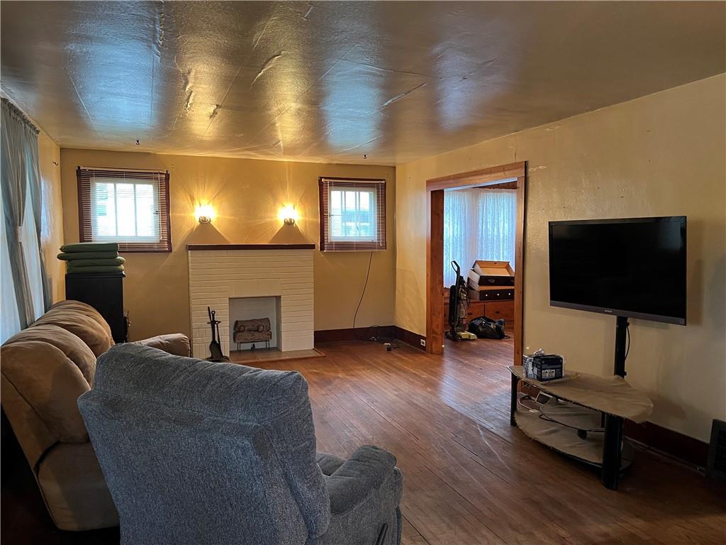 431 Twin Maples Road Derry, PA 15627 - Photo 5 of 12 Gallery Image 5