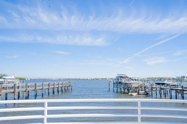 $6,000 | 309 East Ocean Avenue, Unit 302, Lantana, FL 33462