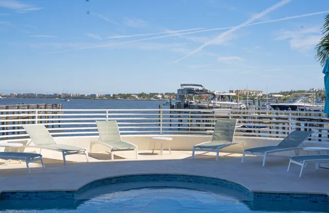 $6,000 | 309 East Ocean Avenue, Unit 302, Lantana, FL 33462