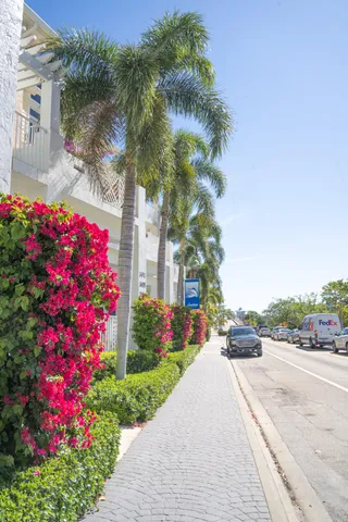 $6,000 | 309 East Ocean Avenue, Unit 302, Lantana, FL 33462