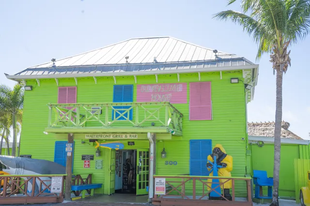 $6,000 | 309 East Ocean Avenue, Unit 302, Lantana, FL 33462