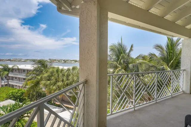 $6,000 | 309 East Ocean Avenue, Unit 302, Lantana, FL 33462