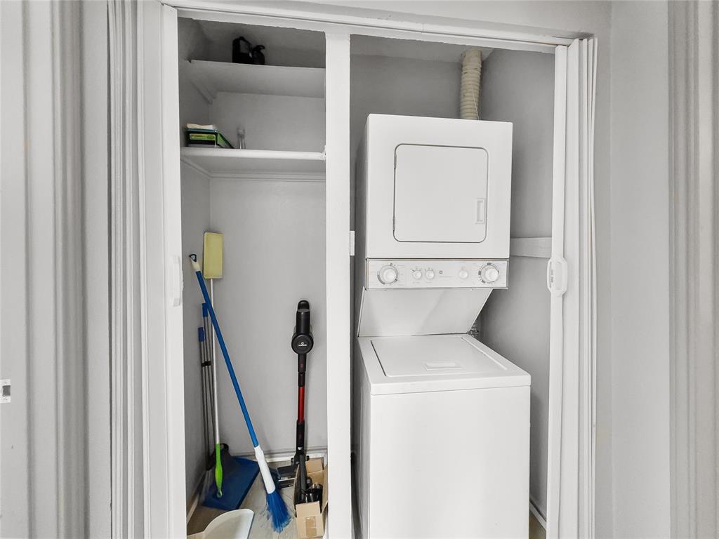 5750 Phoenix Drive, Unit 22 Dallas, TX 75231 - Photo 20 of 30 Laundry/ Storage