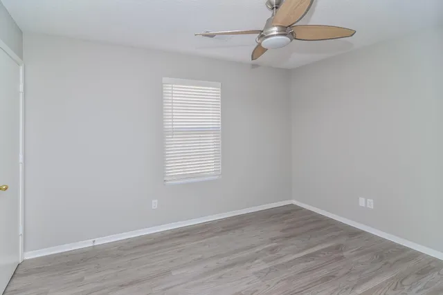 $1,340 | 4734 Waterfront Oak Drive, Memphis, TN 38128