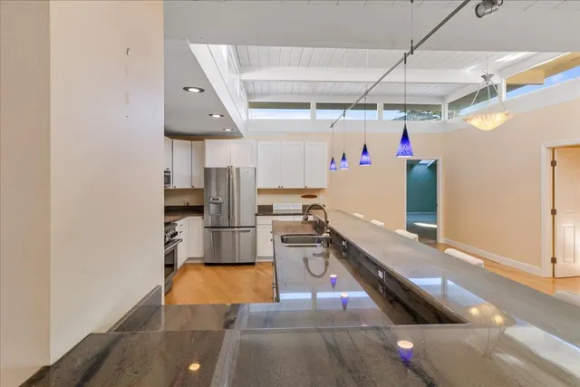 $1,599,000 | 511 Cliff Drive, Aptos, CA 95003