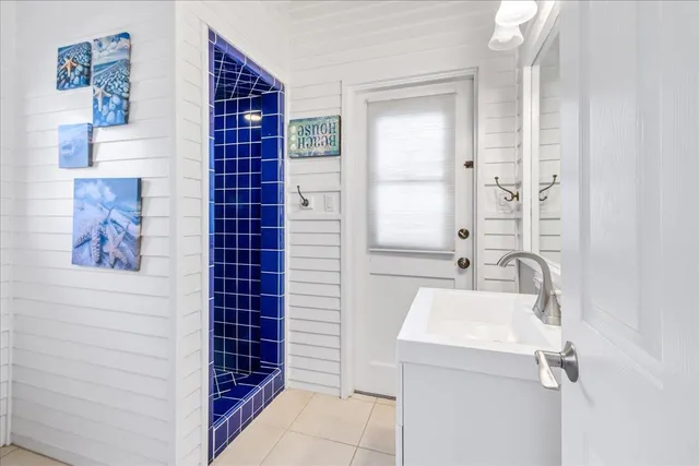 $1,599,000 | 511 Cliff Drive, Aptos, CA 95003