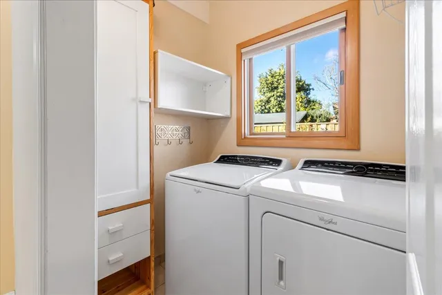 $1,599,000 | 511 Cliff Drive, Aptos, CA 95003